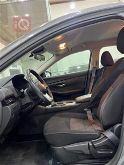 نیسان سێنترا